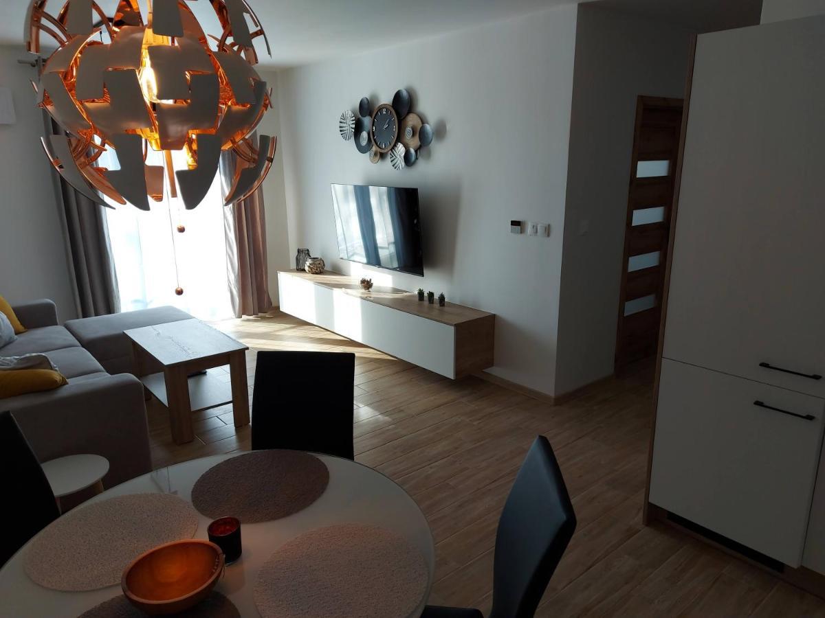 Apartman Filip - Pod Lesom Apartment Vysoke Tatry Exterior photo
